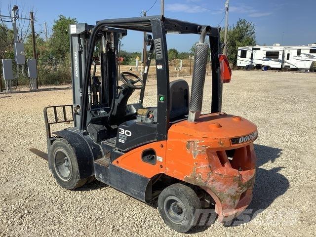 Doosan D30S-7 Viličari - ostalo