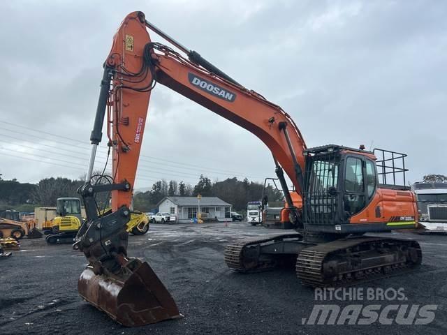 Doosan DX225LC Bageri gusjeničari