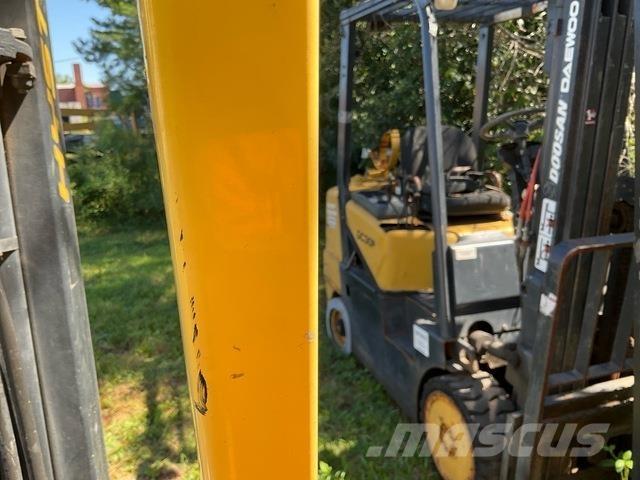 Doosan GC30P-3 Viličari - ostalo