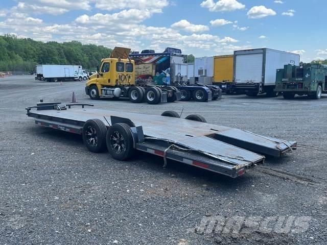East Mfg Texas Poluprikolice autotransporteri