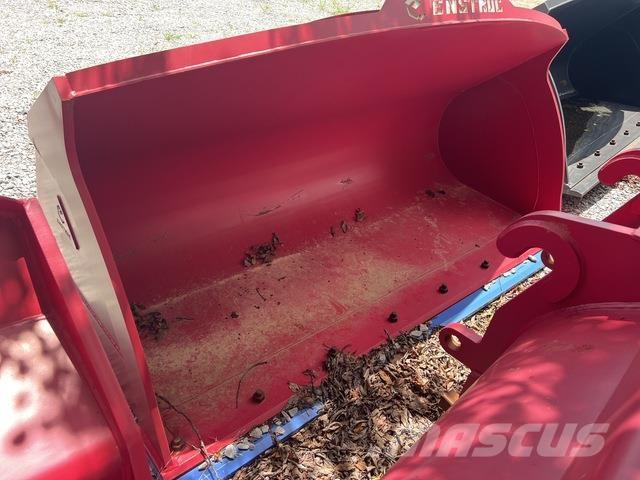  Enstruc Kašike / Korpe