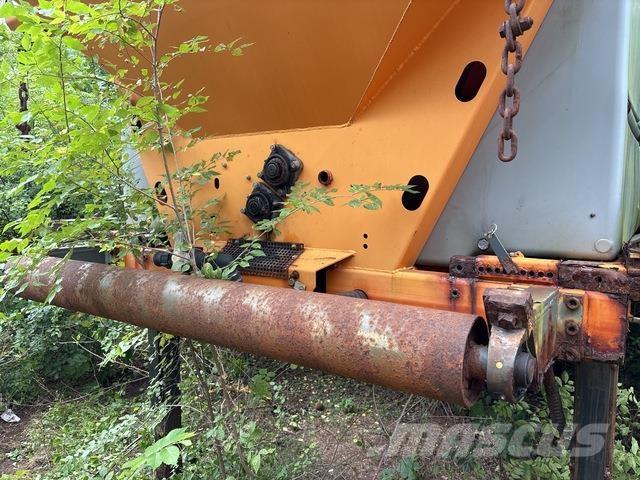 Epoke SH3500 Posipači soli i pijeska