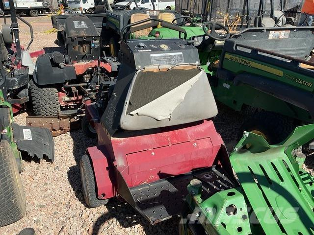 Exmark  Prezračivači i riperi