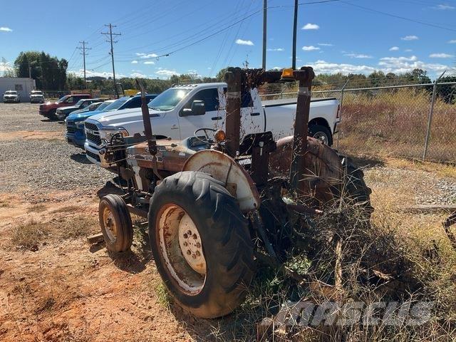 Ford 2810 Kompaktni (mali) traktori
