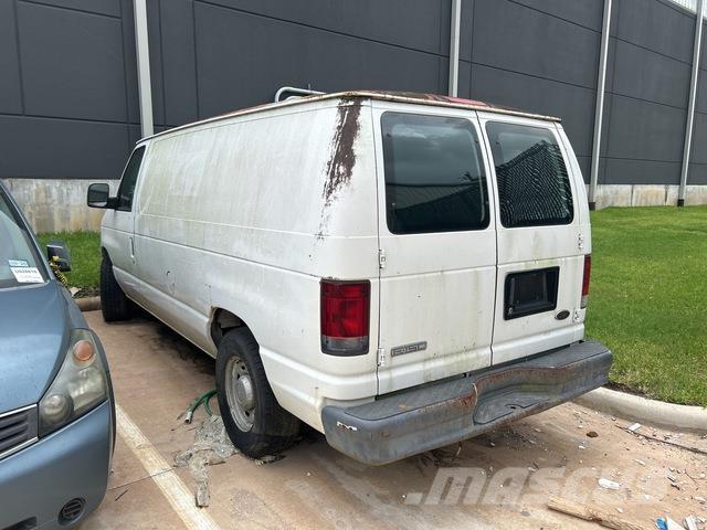 Ford E-150 Dostavna vozila / kombiji