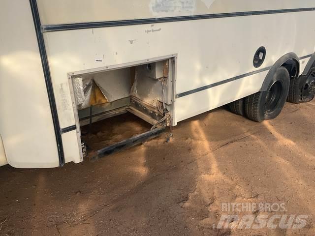 Ford E-350 Dostavna vozila / kombiji