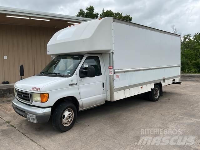 Ford E-350 Dostavna vozila / kombiji