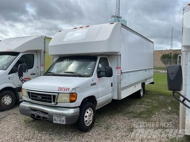 Ford E-350 Dostavna vozila / kombiji