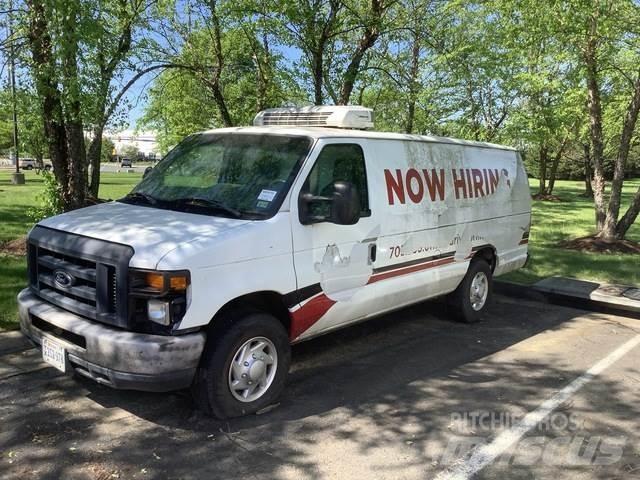 Ford E-350 Dostavna vozila / kombiji
