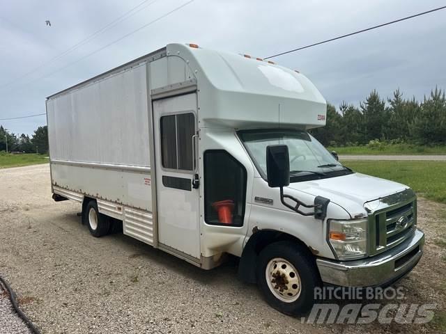 Ford E-350 Sanduk kamioni
