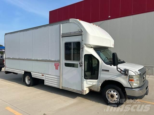 Ford E-350 Dostavna vozila / kombiji