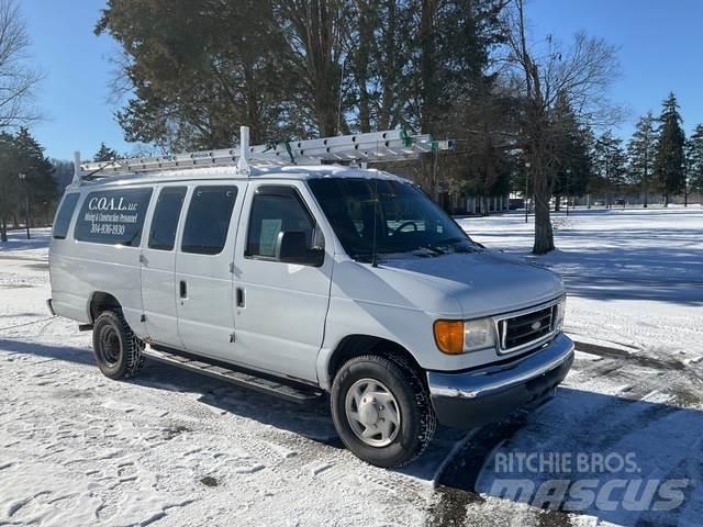 Ford E350 Dostavna vozila / kombiji