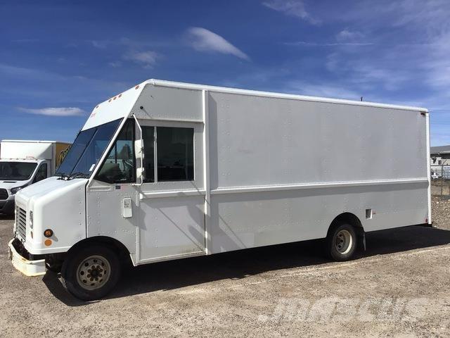 Ford Econoline Sanduk kombiji