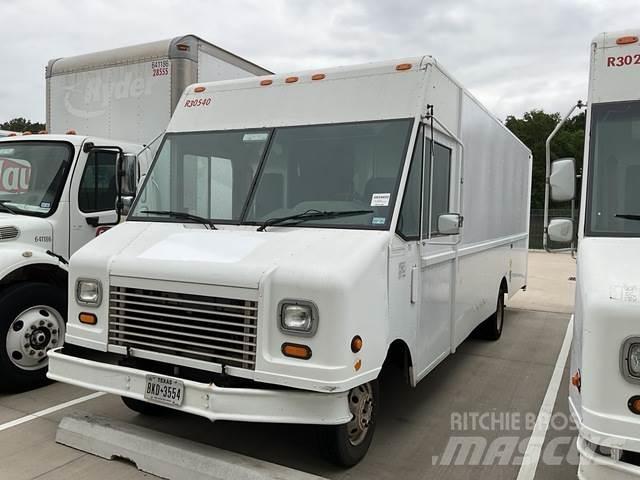 Ford Econoline Sanduk kombiji