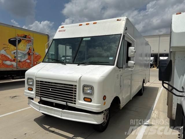Ford Econoline Sanduk kombiji