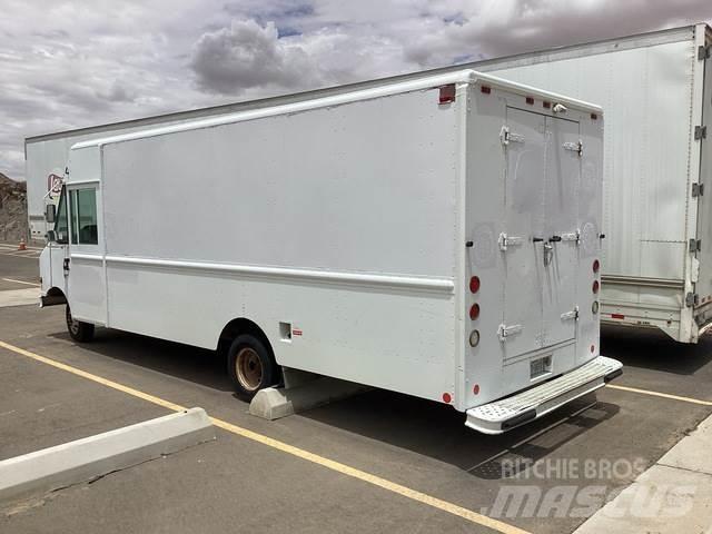 Ford Econoline Sanduk kombiji