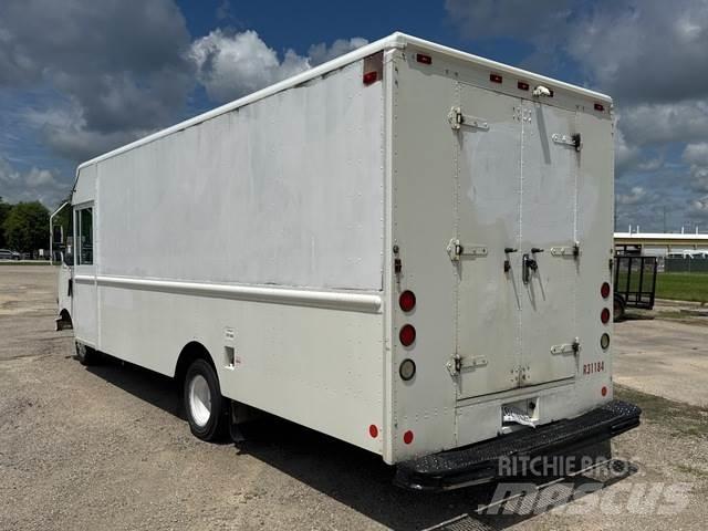 Ford Econoline Sanduk kombiji