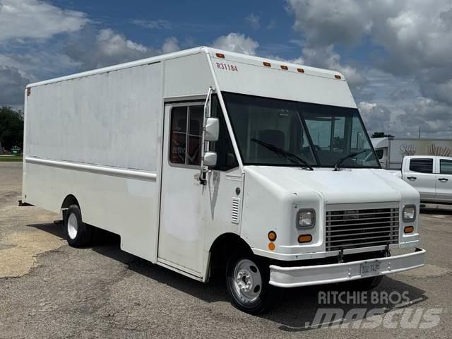Ford Econoline Sanduk kombiji