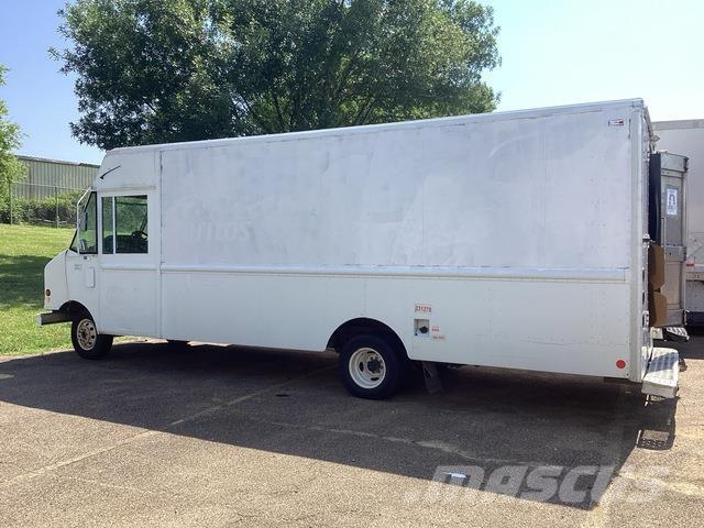 Ford Econoline Sanduk kombiji