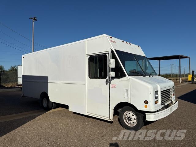 Ford Econoline Sanduk kombiji