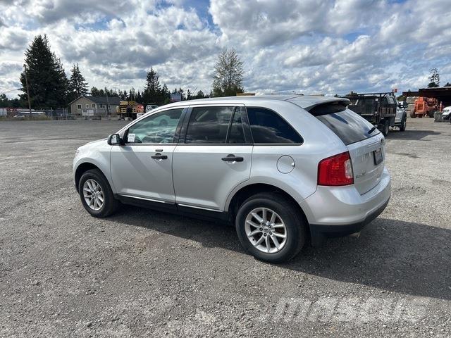 Ford Edge Automobili
