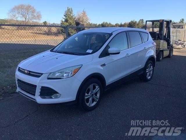 Ford Escape Automobili