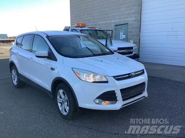 Ford Escape Automobili