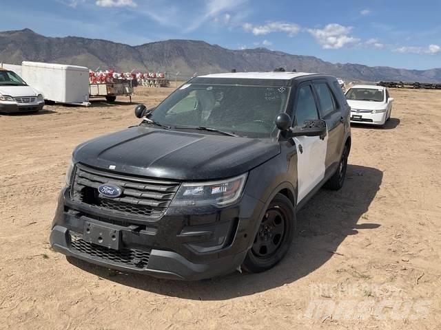 Ford Explorer Automobili