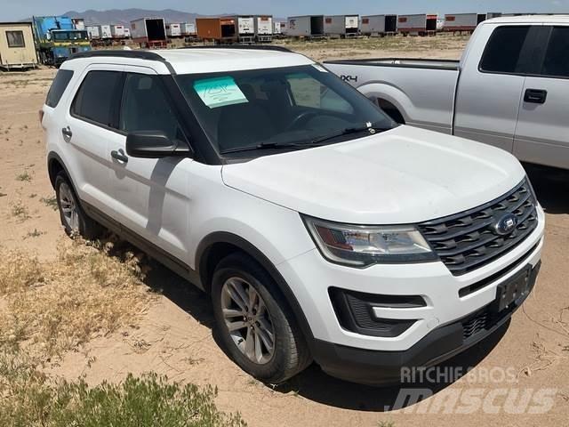 Ford Explorer Automobili