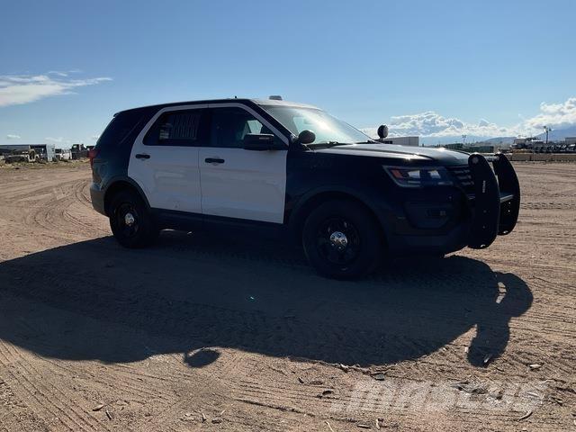 Ford Explorer Automobili