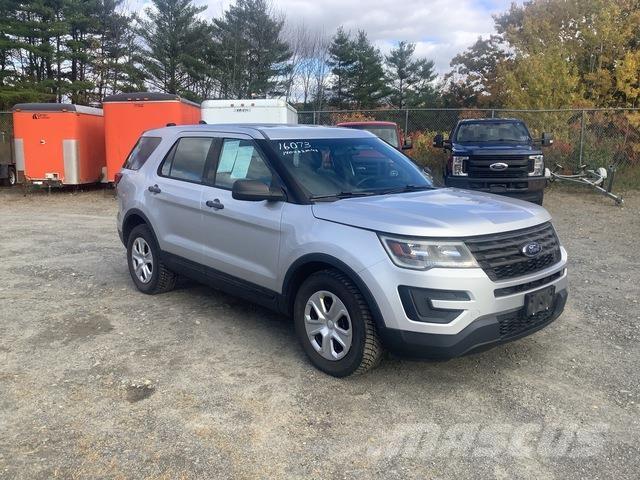 Ford Explorer Automobili