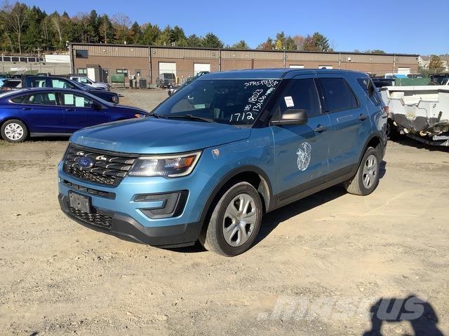 Ford Explorer Automobili