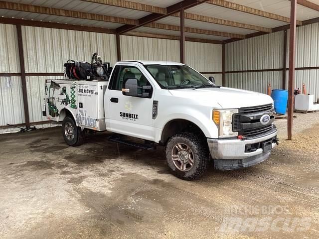 Ford F-250 Komunalna vozila