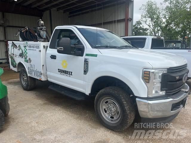Ford F-250 Ostalo