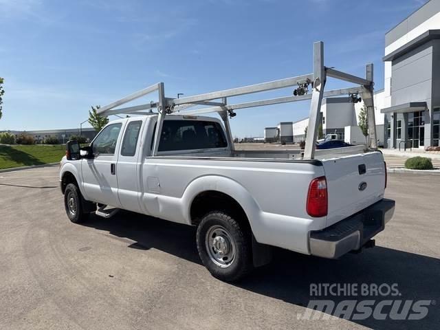 Ford F-250 Ostalo
