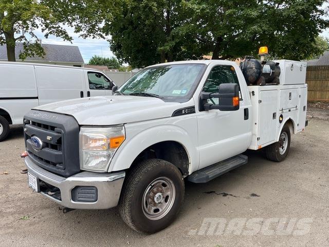 Ford F-250 Komunalna vozila