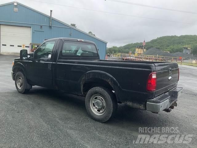 Ford F-250 Ostalo