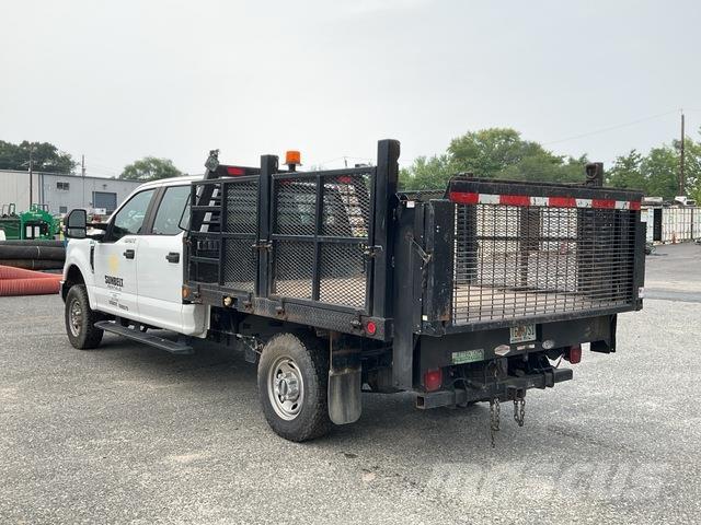 Ford F-250 Kamioni sa otvorenim sandukom