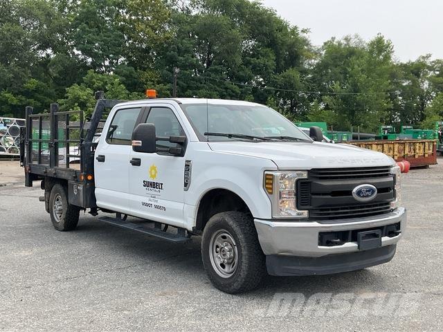 Ford F-250 Kamioni sa otvorenim sandukom