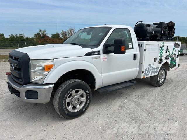 Ford F-250 Komunalna vozila