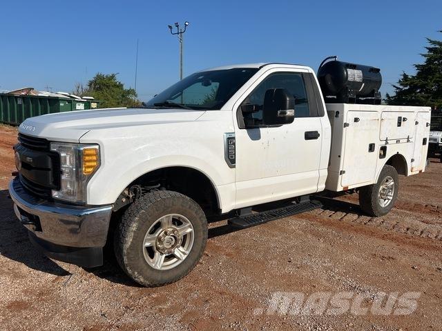 Ford F-250 Komunalna vozila