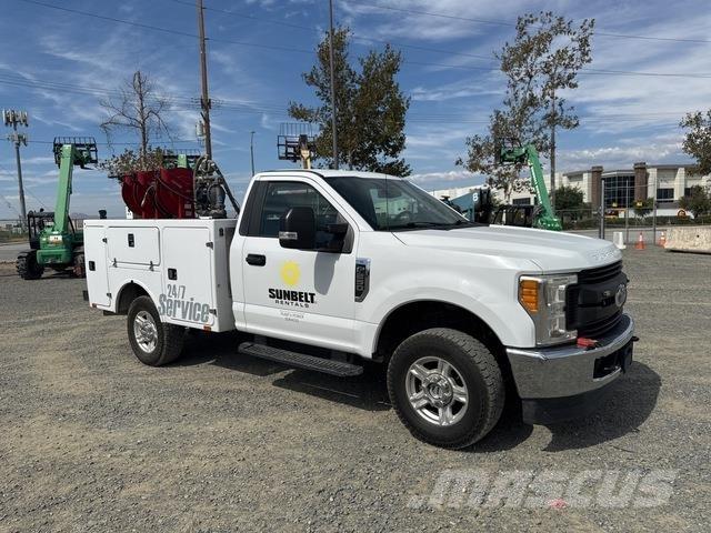 Ford F-250 Komunalna vozila