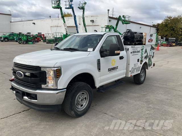 Ford F-250 Komunalna vozila