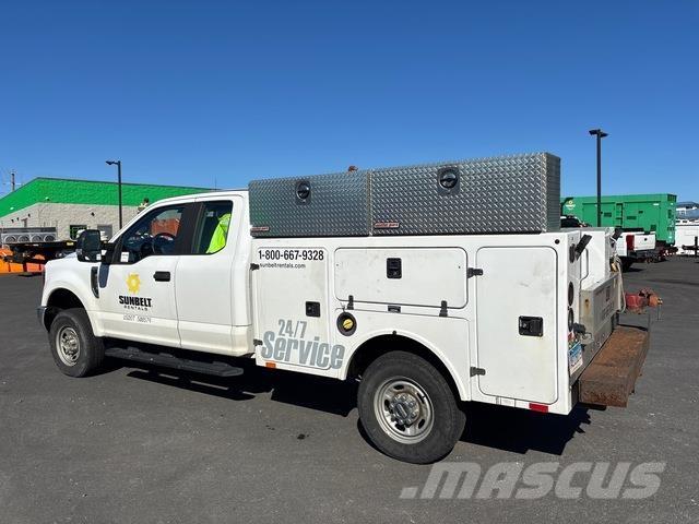 Ford F-250 Komunalna vozila