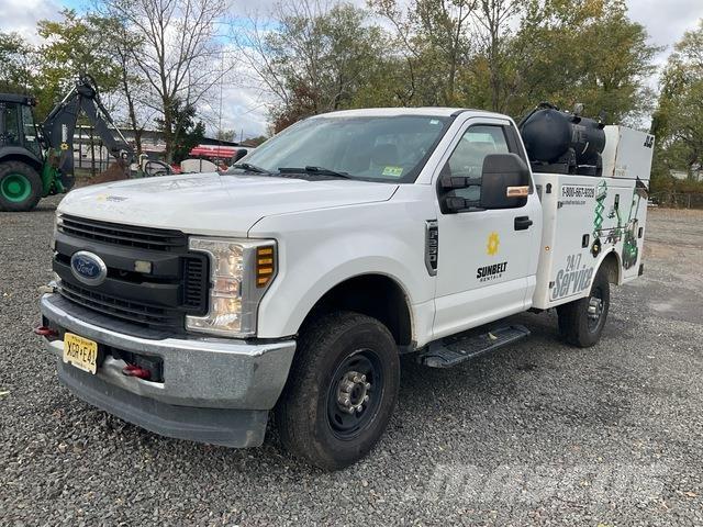 Ford F-250 Komunalna vozila