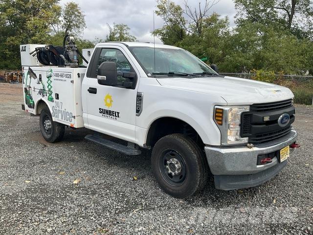 Ford F-250 Komunalna vozila