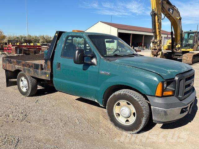 Ford F-250 Kamioni sa otvorenim sandukom