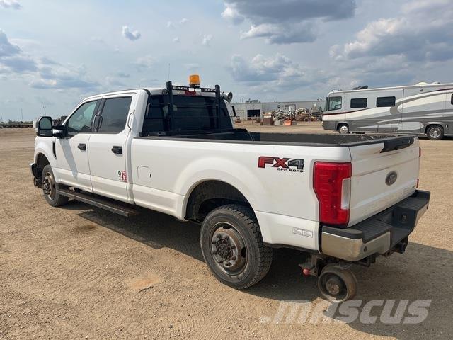 Ford F-350 Kiperi