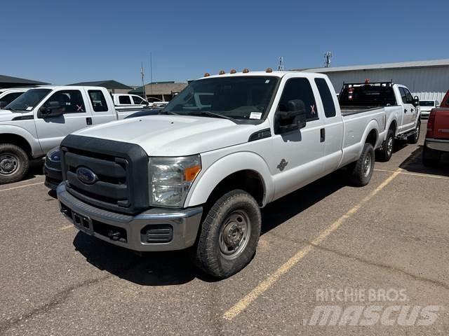Ford F-350 Ostalo