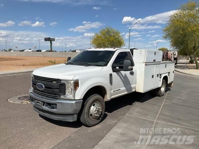 Ford F-350 Kiperi